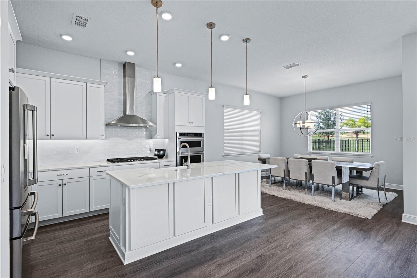 BELLA COLLINA WEST SUB - Residential