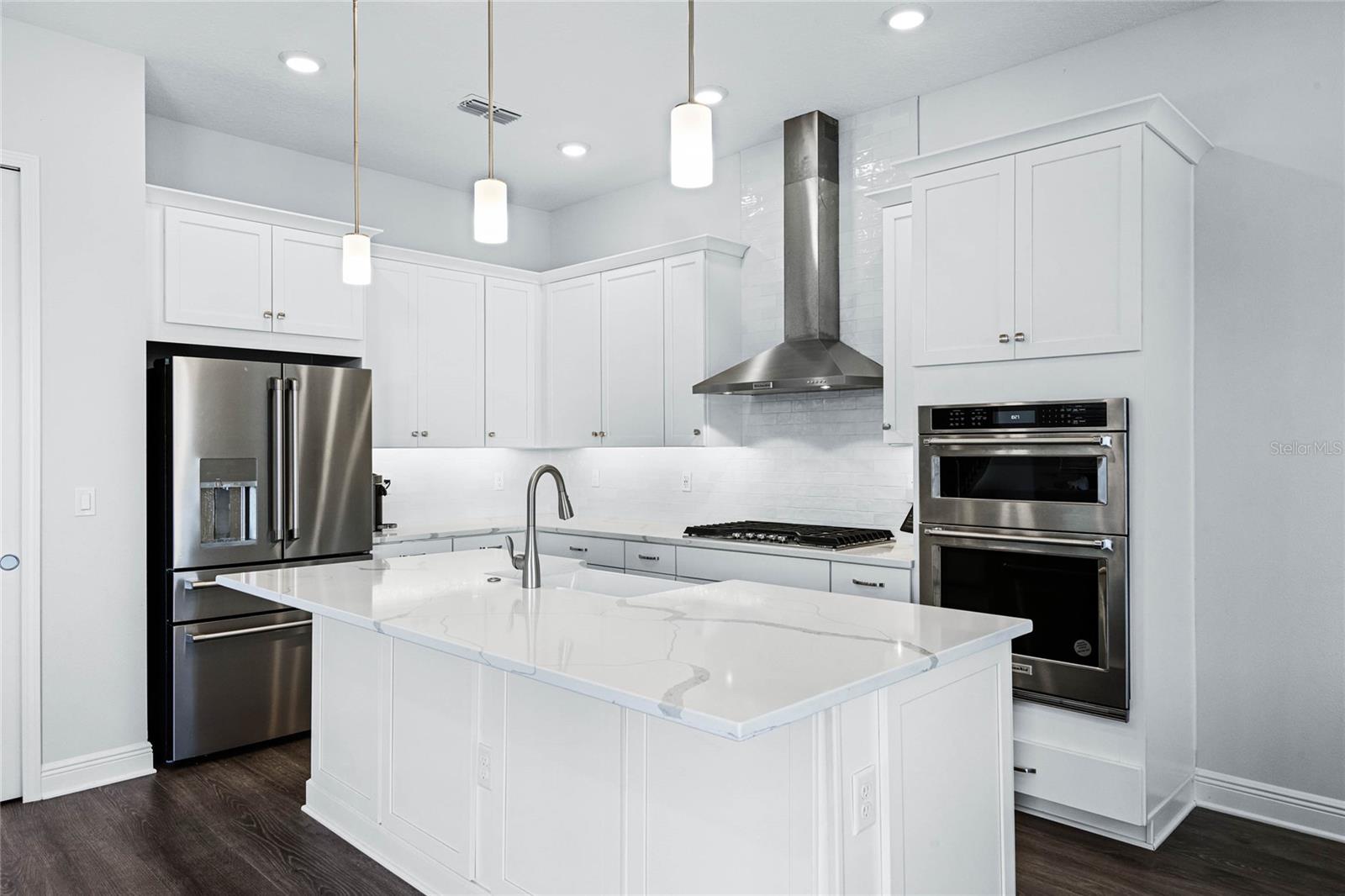 BELLA COLLINA WEST SUB - Residential