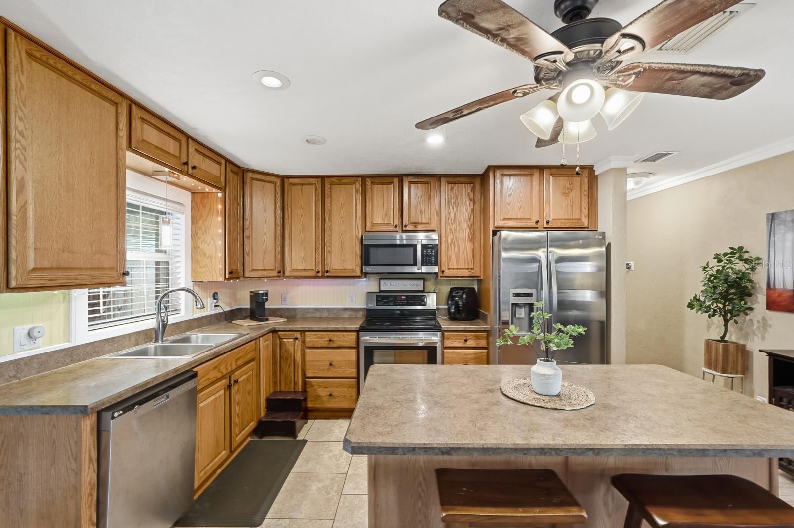 ST JOHNS RIVER LAND CO - Residential