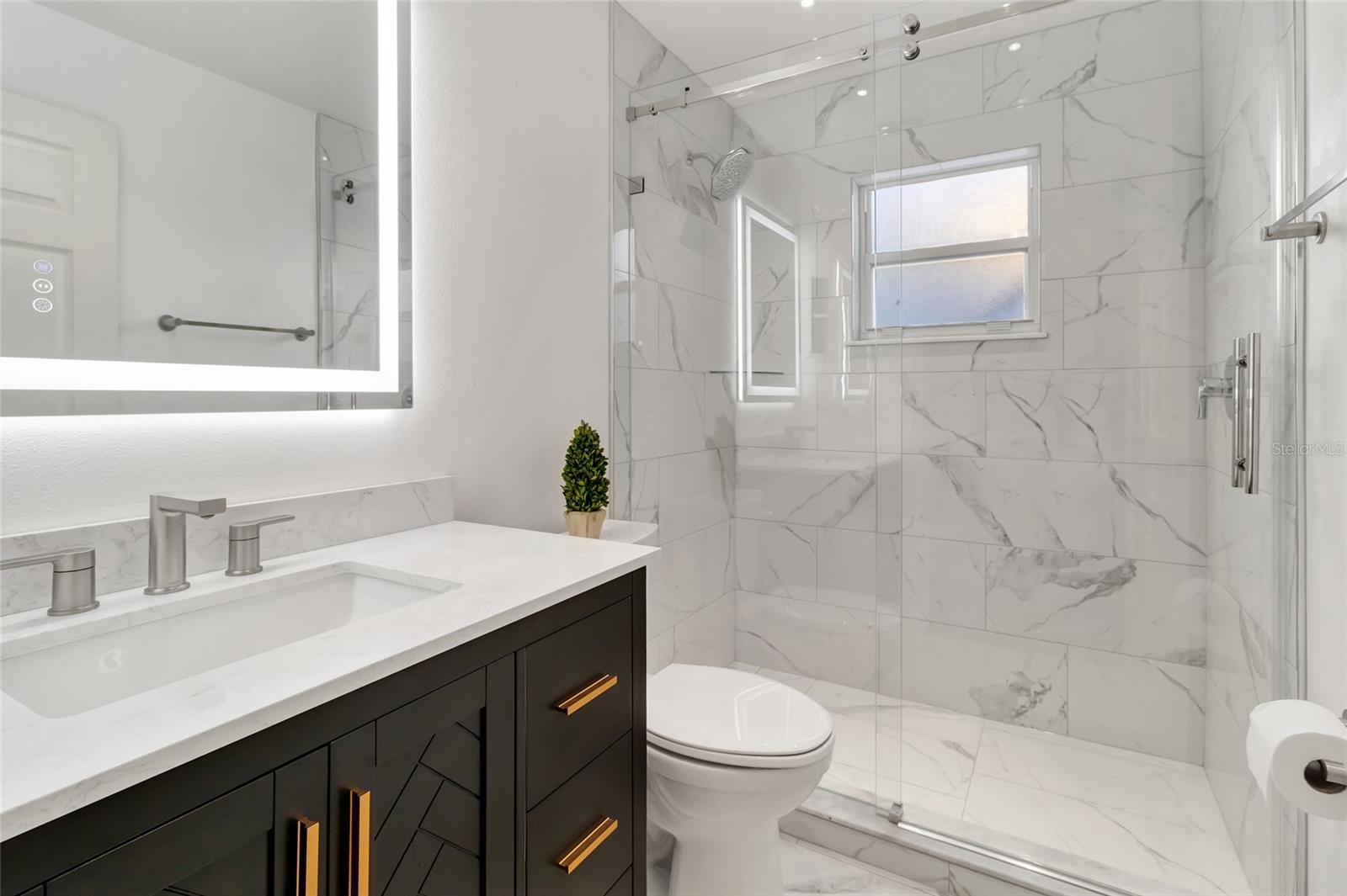 LAKE CLAIR PLACE SUB - Residential