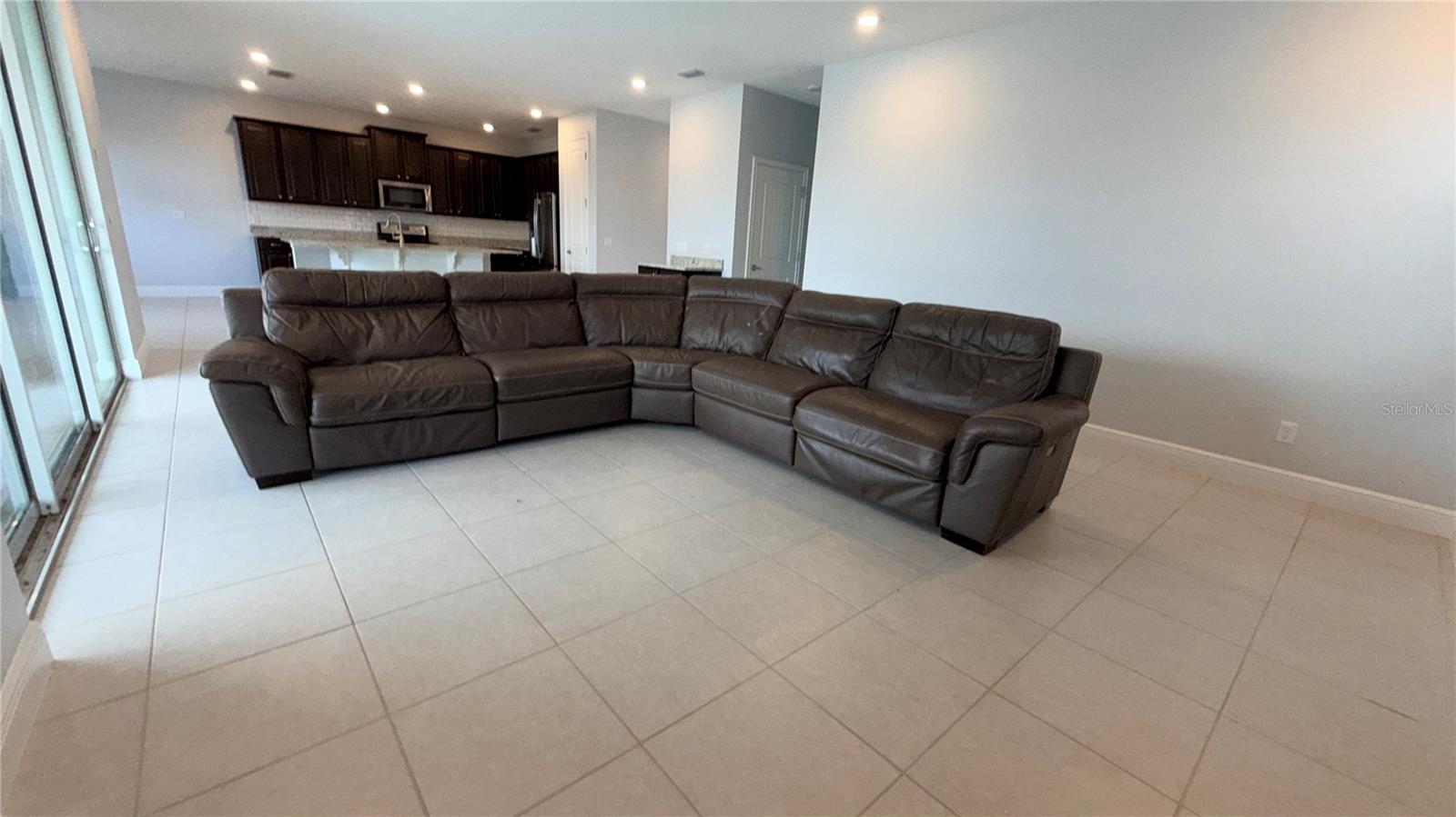 REUNION WEST PH 4 - Residential