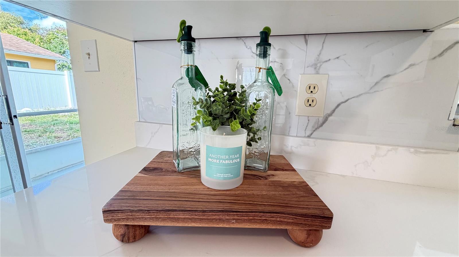 LAUREL HILLS - Residential