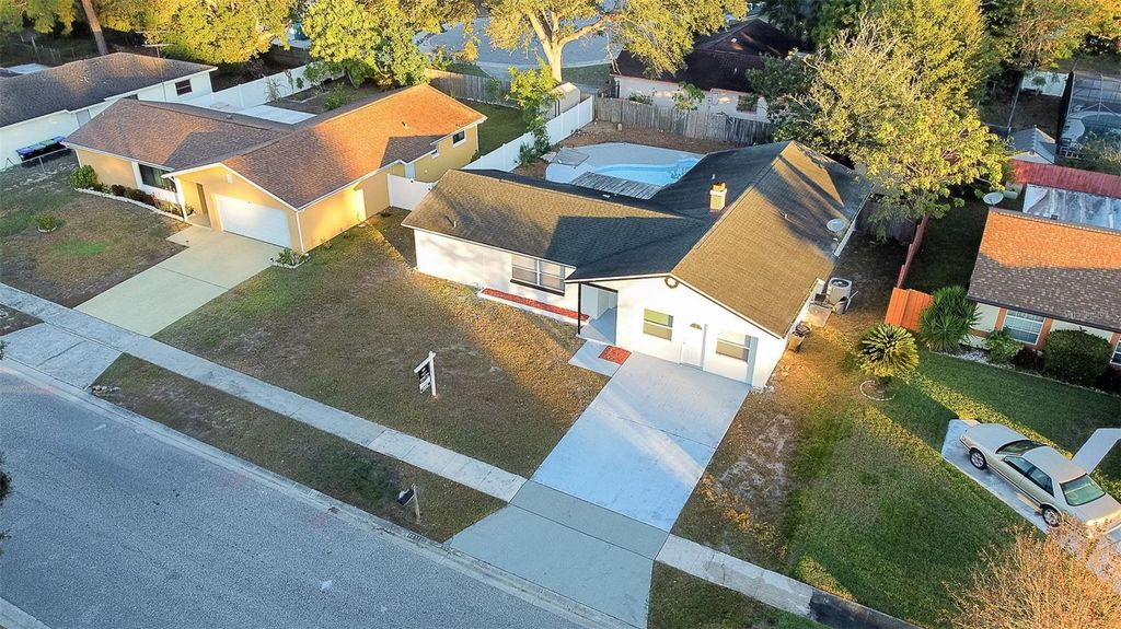 Photo of 7211 Blair Drive, Orlando, FL 32818 (MLS # O6367914)