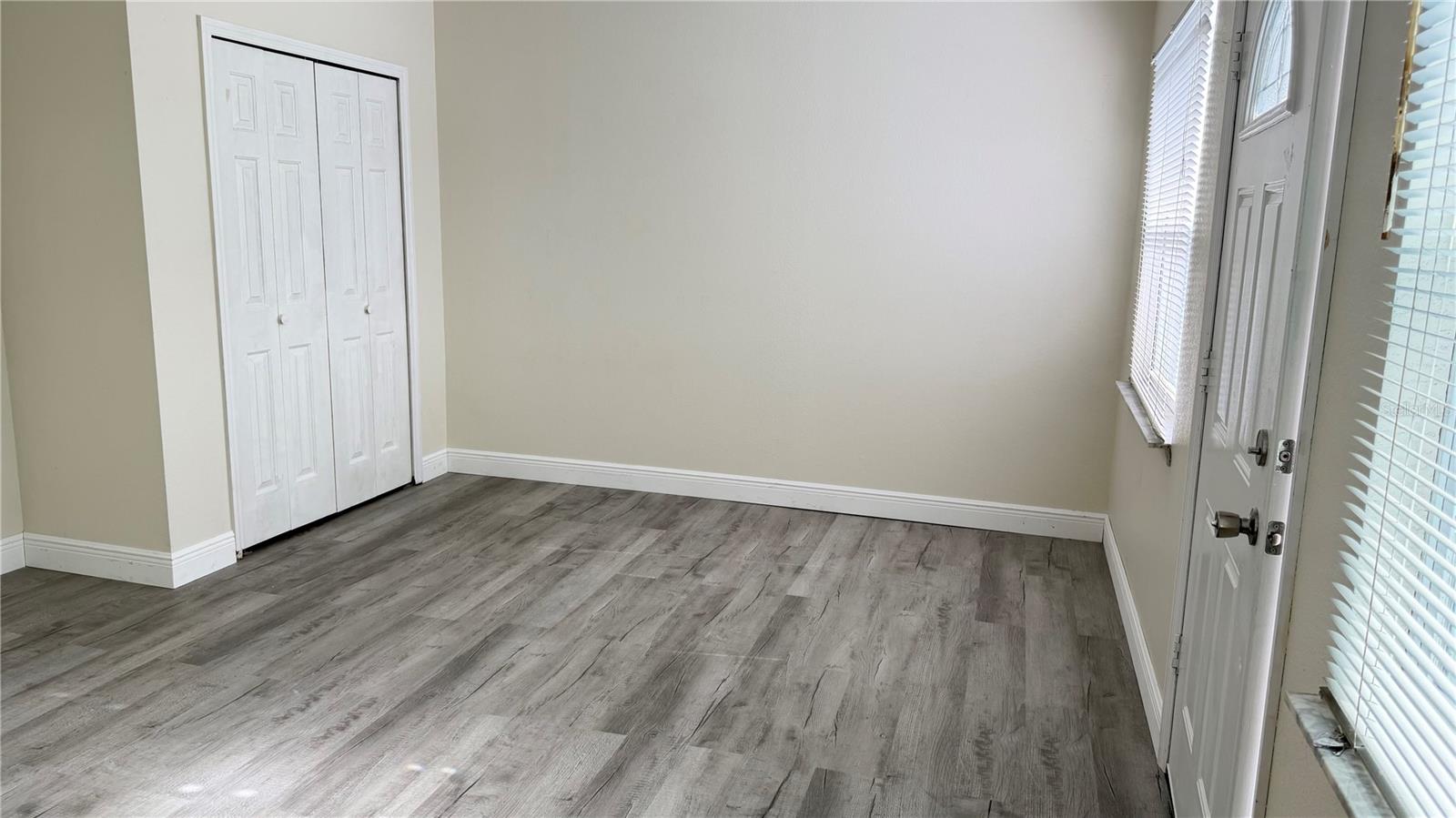 LAUREL HILLS - Residential