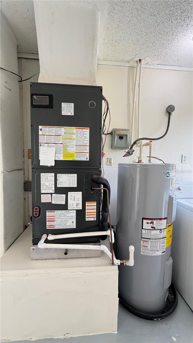 LAUREL HILLS - Residential