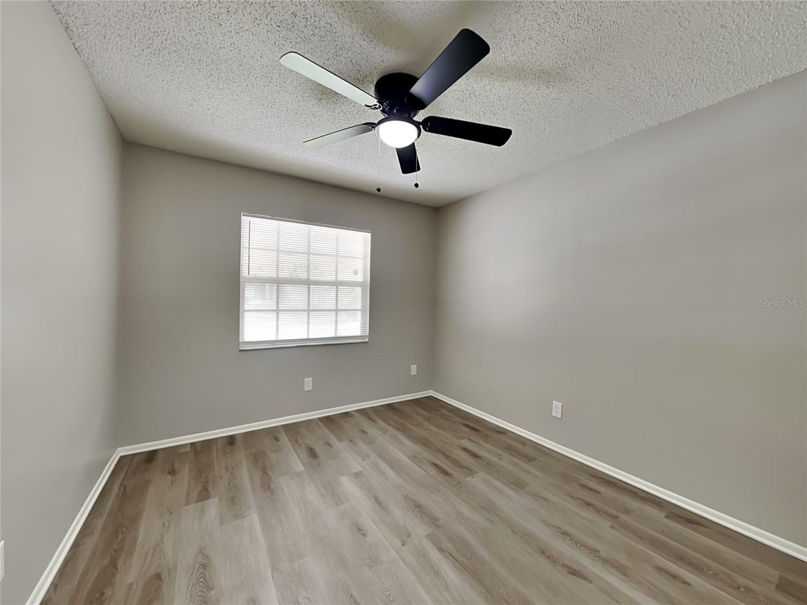COUNTRY HILLS UNIT ONE A - Residential Lease