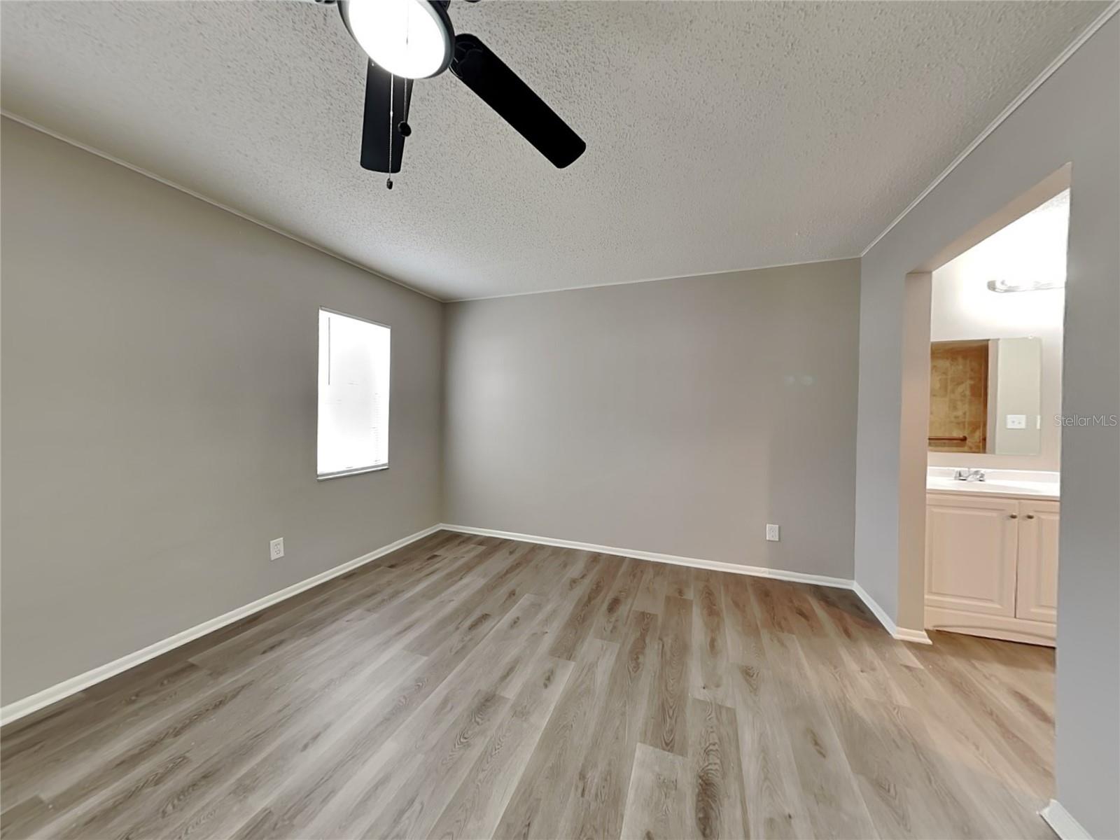 COUNTRY HILLS UNIT ONE A - Residential Lease