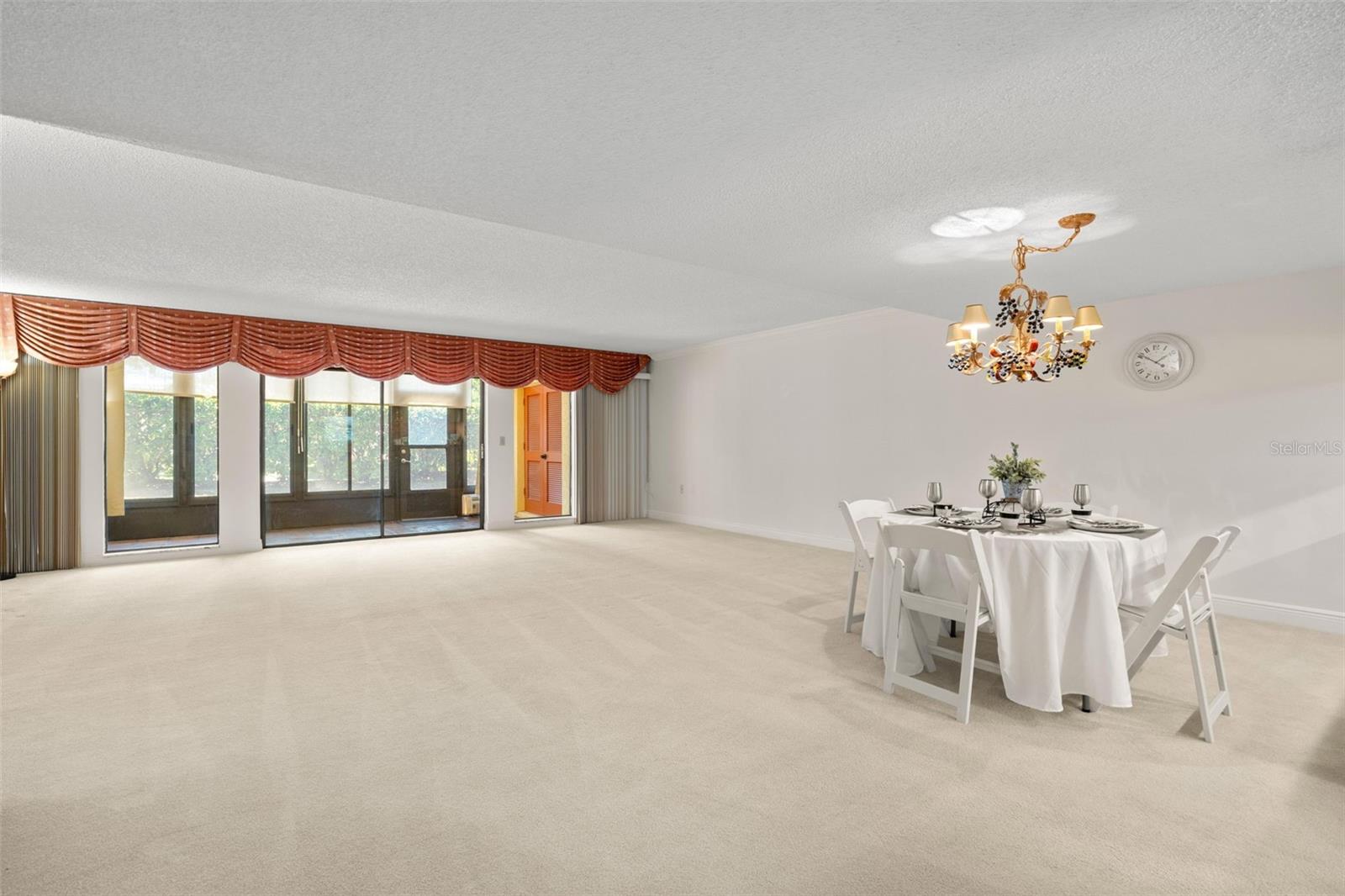 EAST LAKE WOODLANDS CLUSTER HOMES - Residential