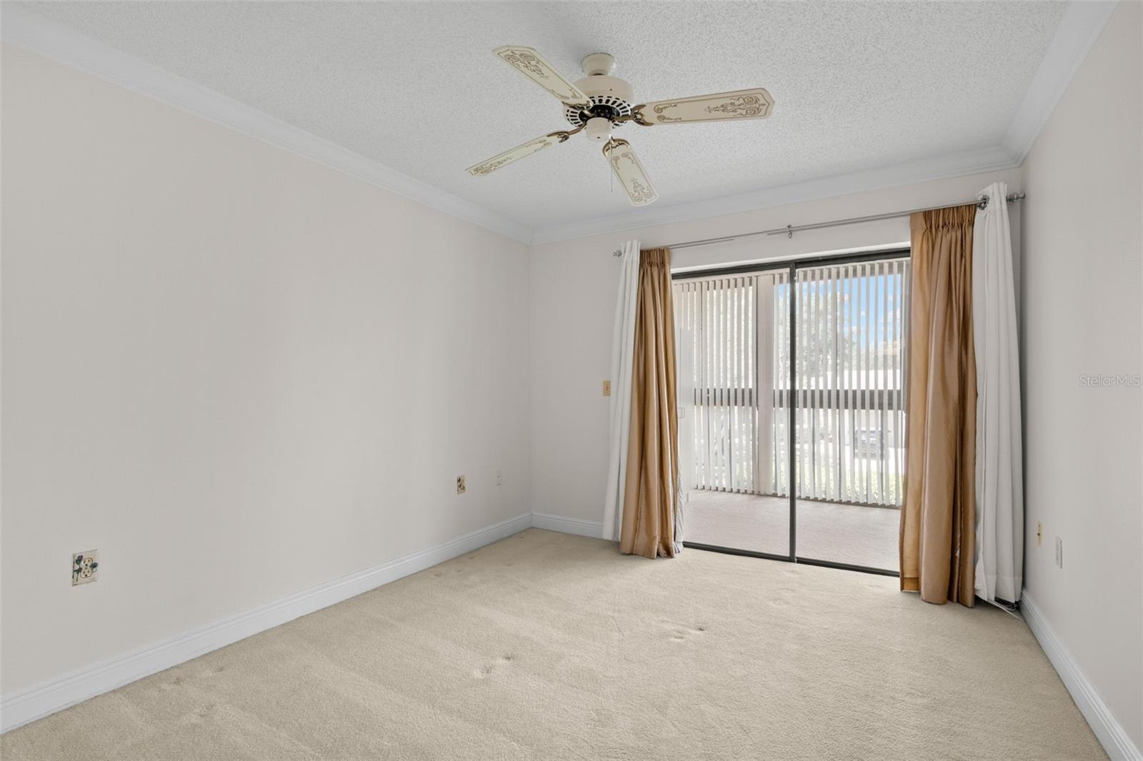 EAST LAKE WOODLANDS CLUSTER HOMES - Residential