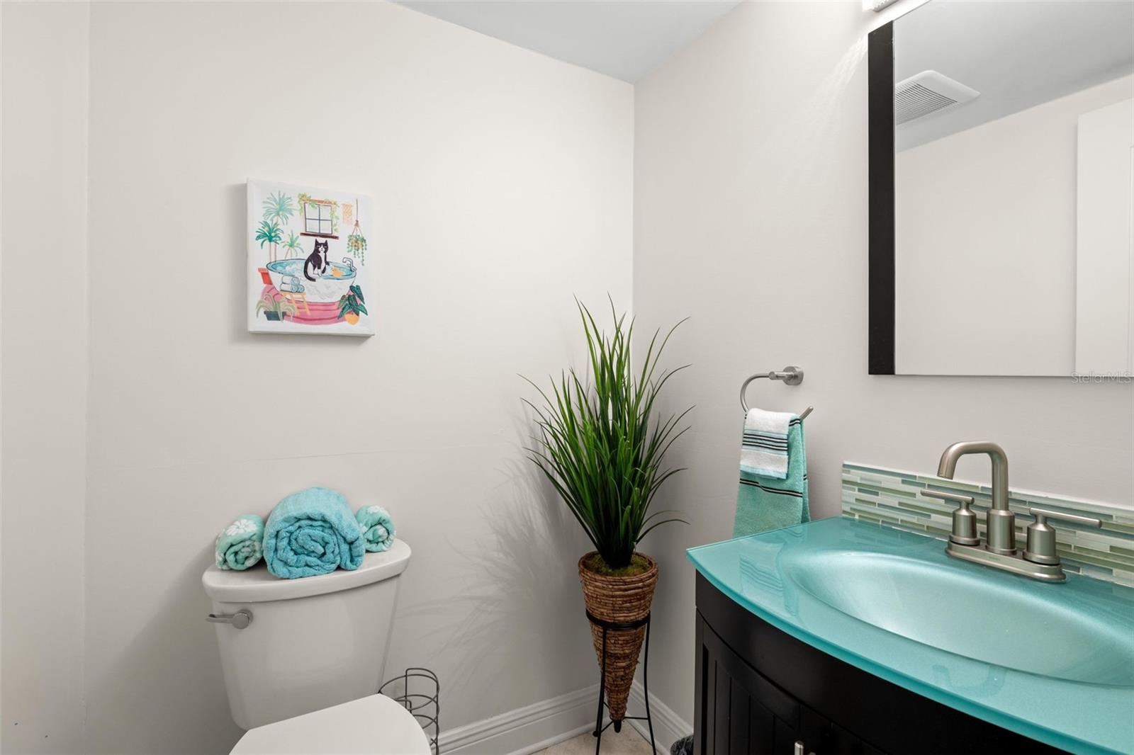 EAST LAKE WOODLANDS CLUSTER HOMES - Residential