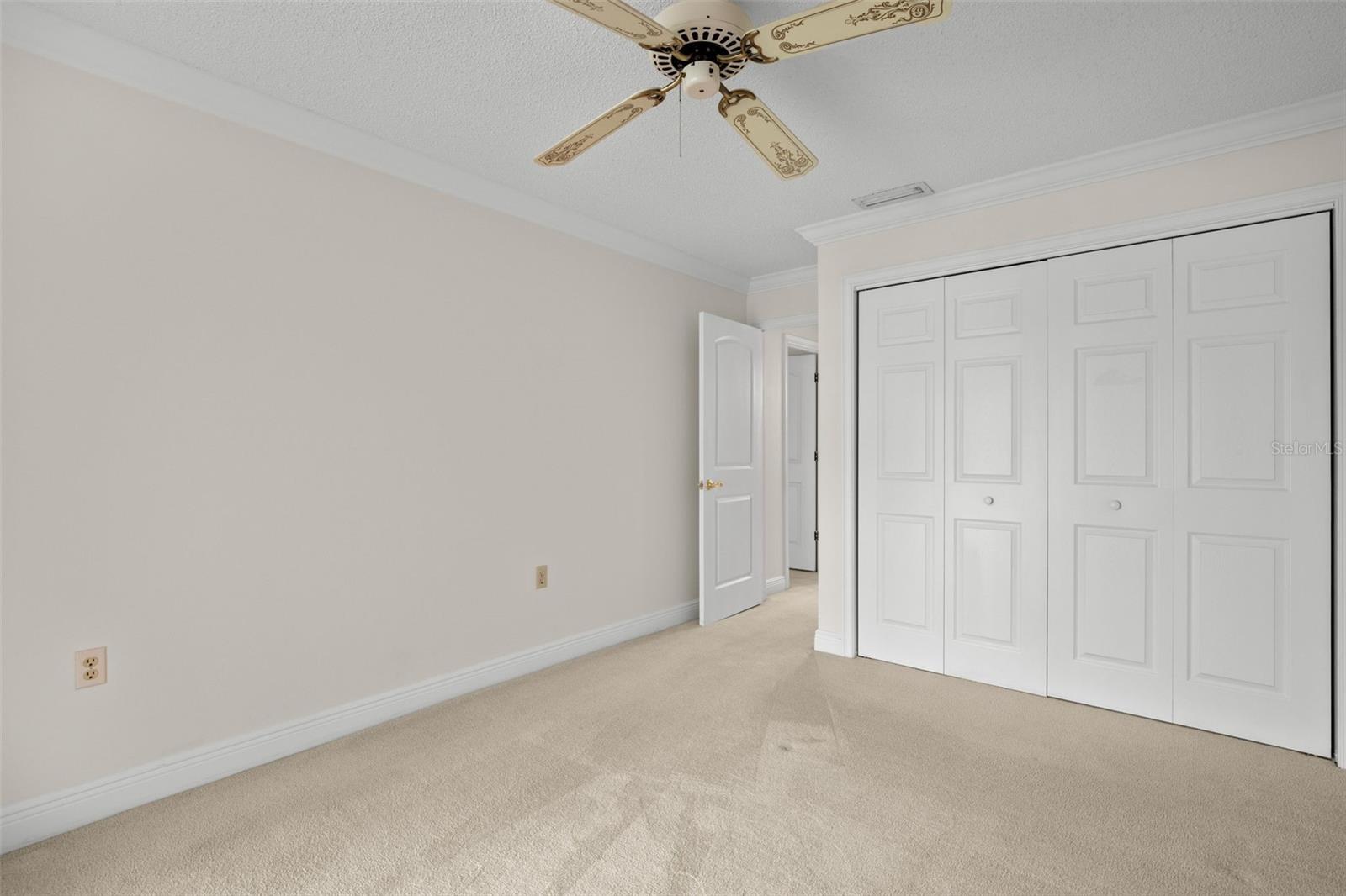 EAST LAKE WOODLANDS CLUSTER HOMES - Residential