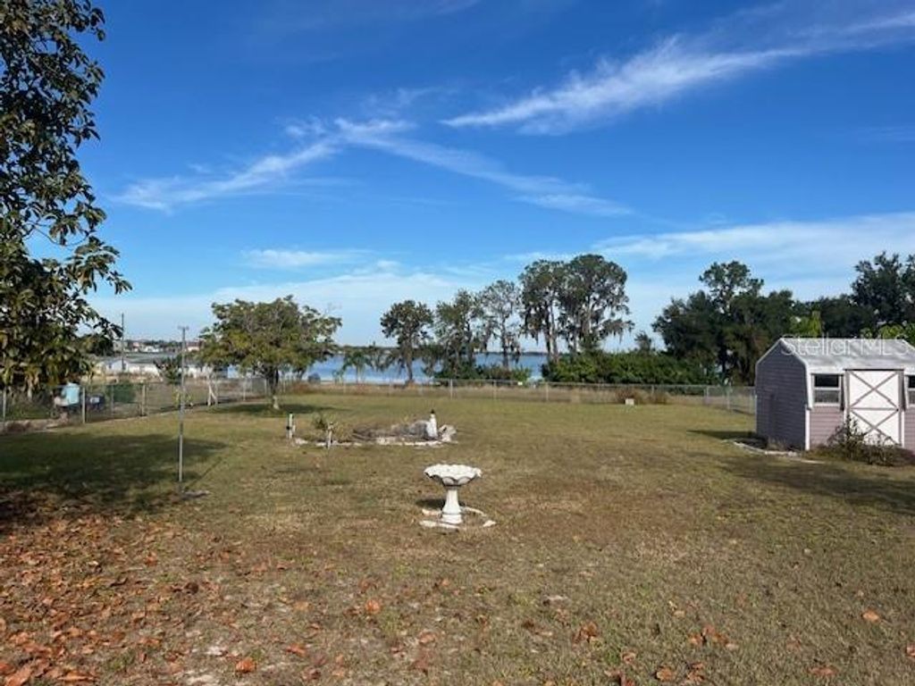 Photo of 845 W Pierce Street, Lake Alfred, FL 33850 (MLS # P4937155)