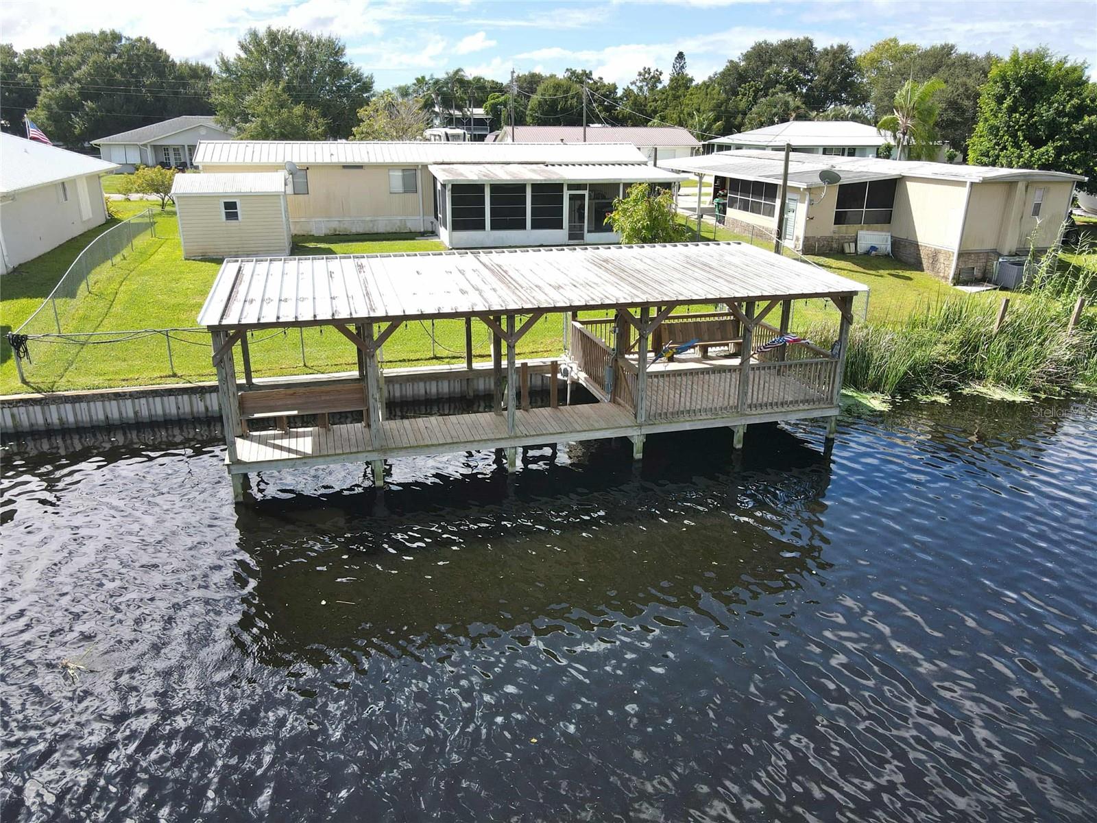 TAYLOR CRK ISLES SEC 01 - Residential
