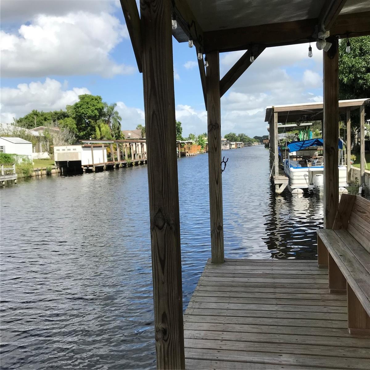 TAYLOR CRK ISLES SEC 01 - Residential