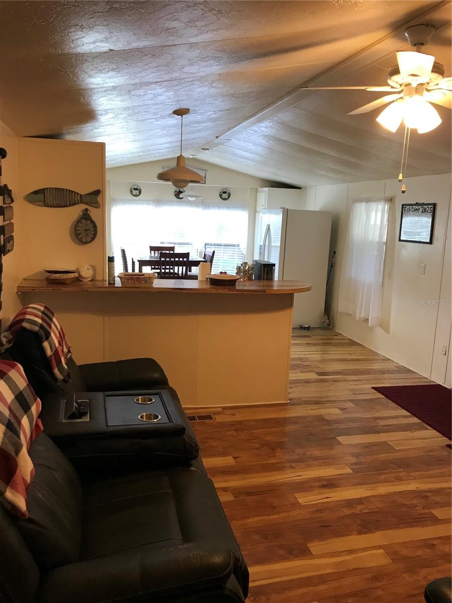 TAYLOR CRK ISLES SEC 01 - Residential