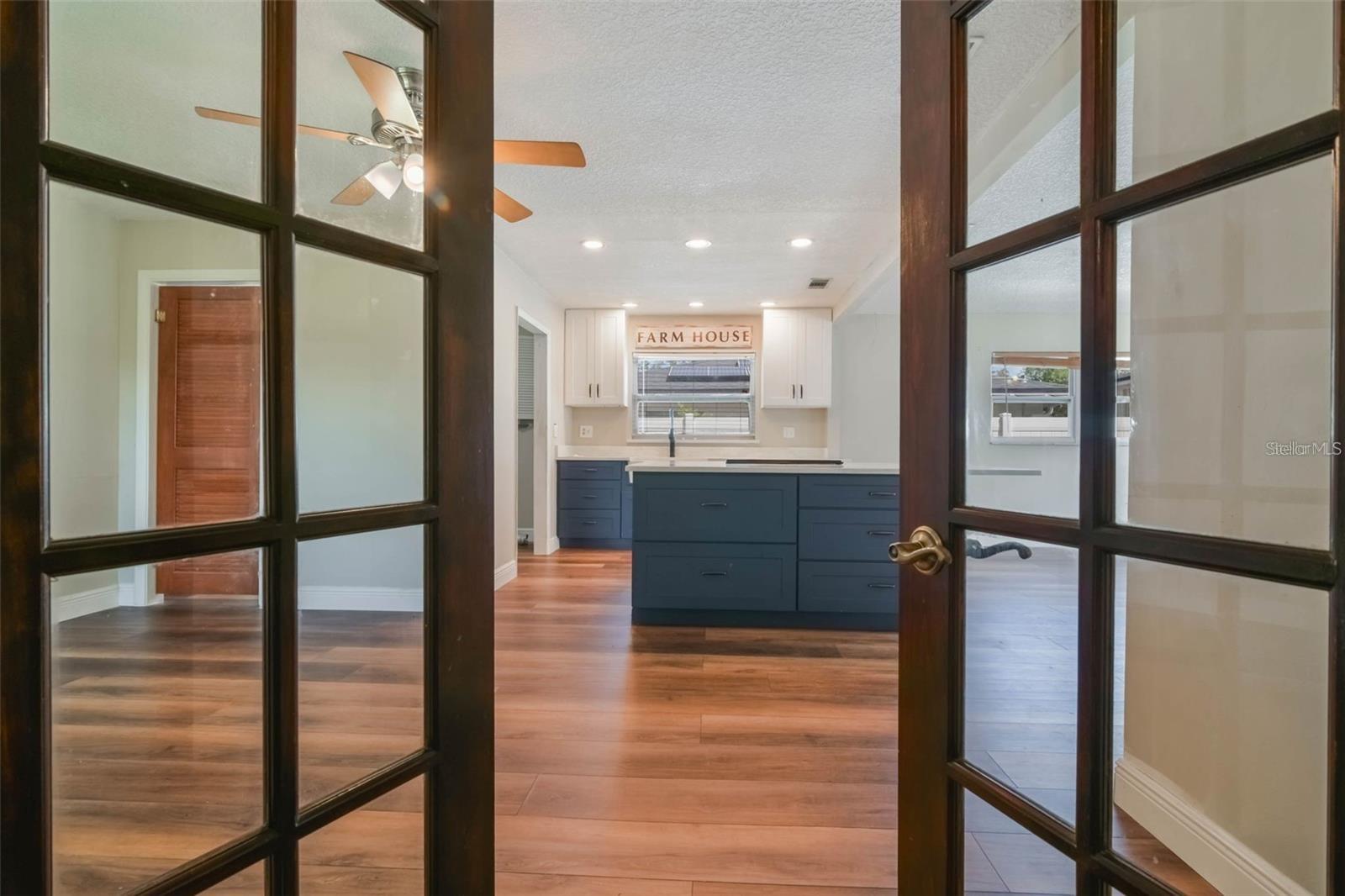 STERLING PARK UNIT 01 - Residential Lease