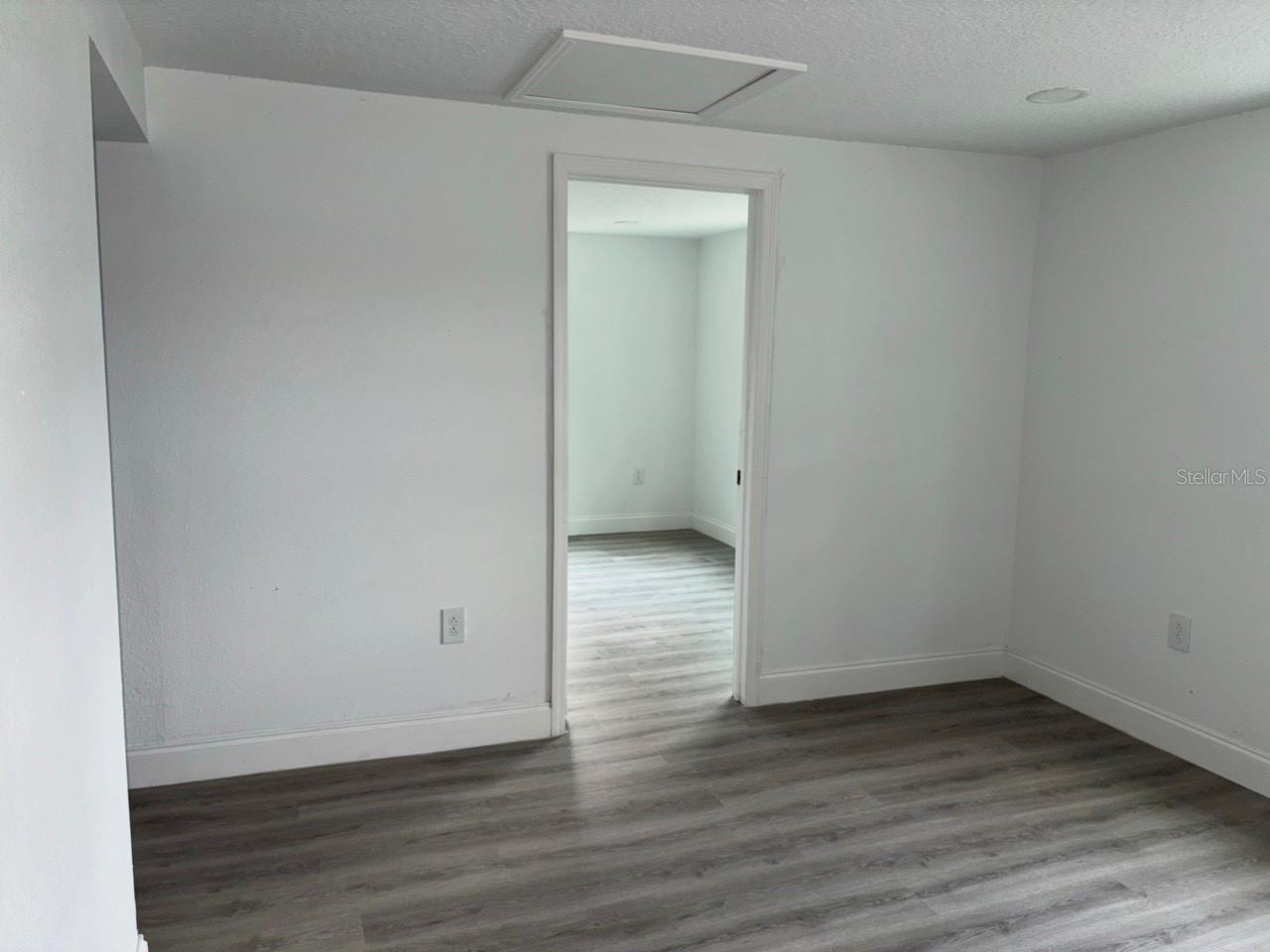 WESTMORELAND PINES - Residential