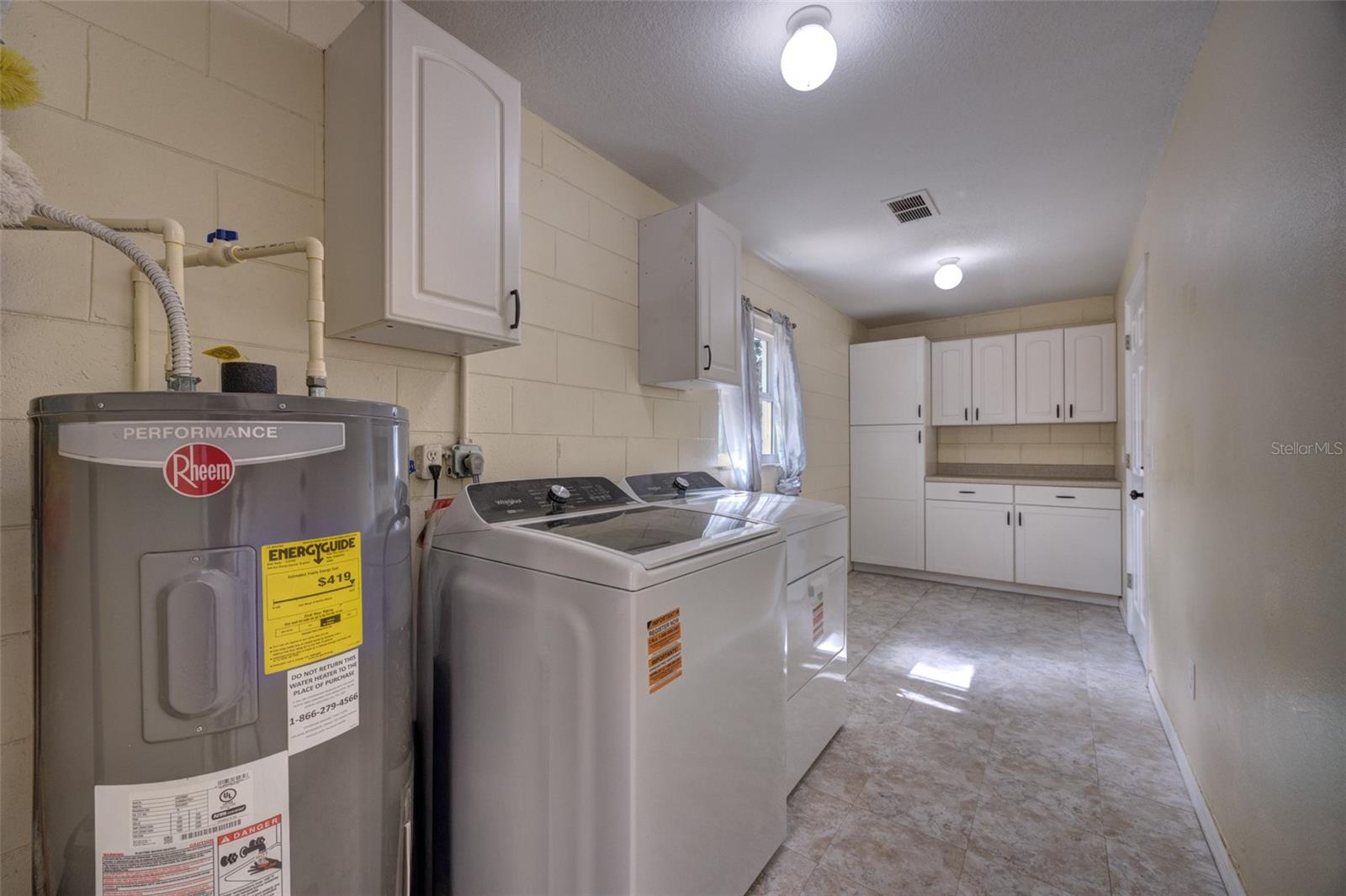 CAMELLIA PARK - Residential