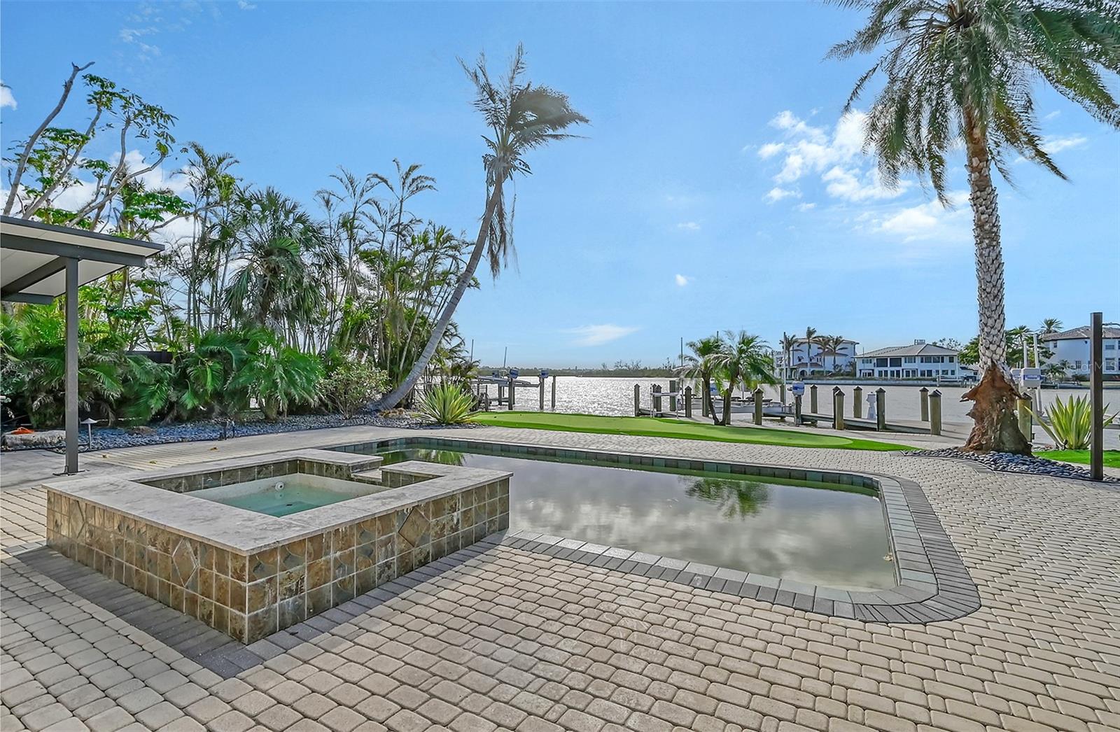 BAY ISLAND SHORES - Land