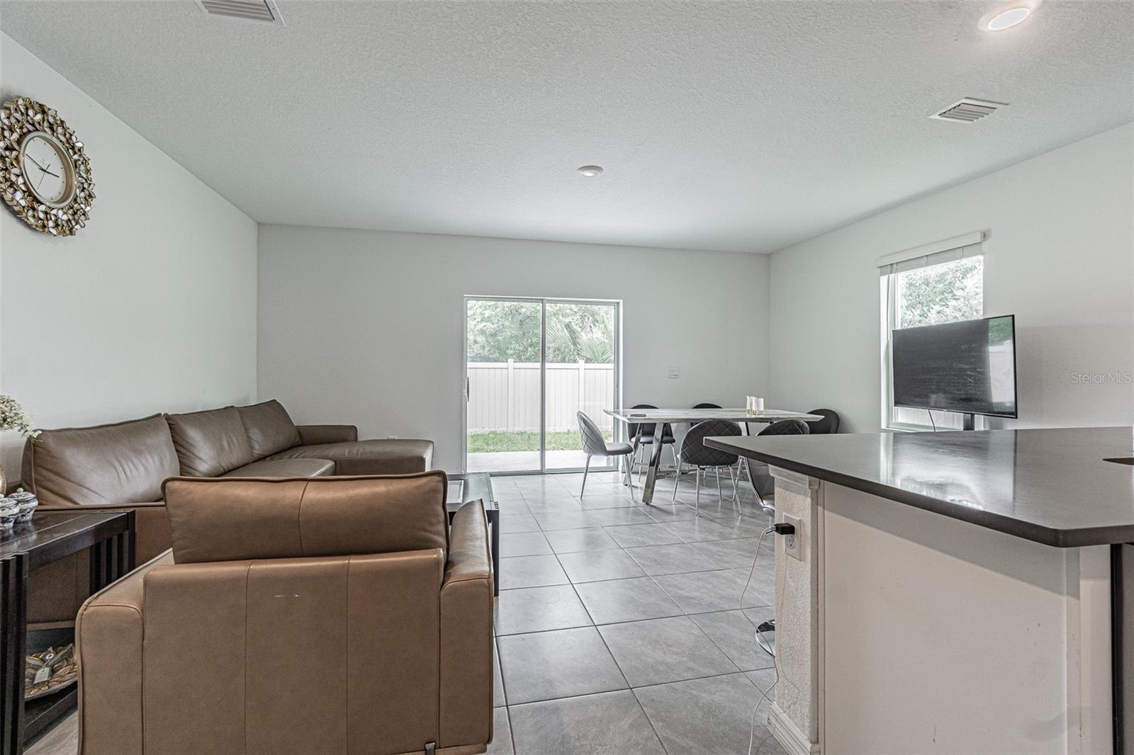 CHELSEA COURT - Residential