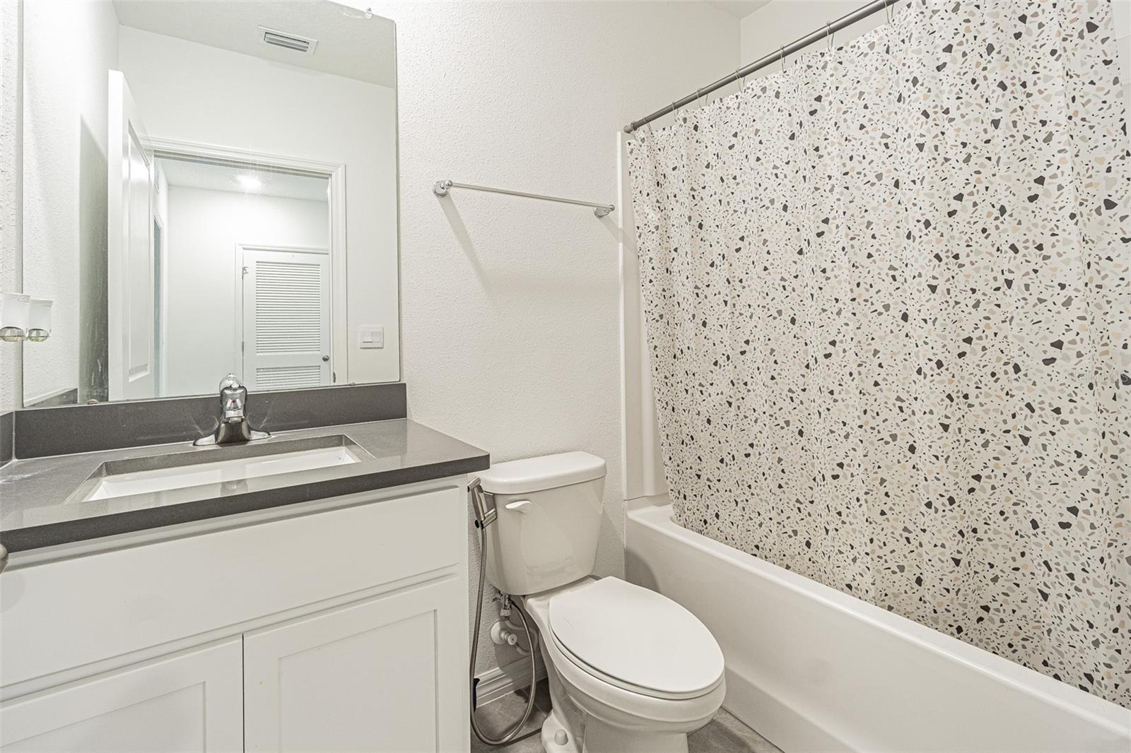 CHELSEA COURT - Residential