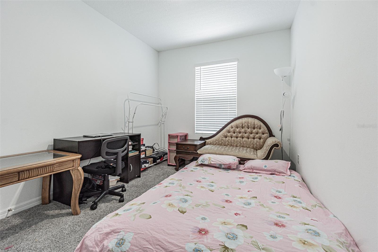 CHELSEA COURT - Residential