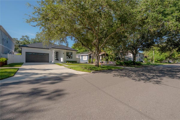 1910 W NORTH B ST, TAMPA, FL 33606 - Image 43c4eb4b5eed7be3ad8cbba68077cb29/1134801223