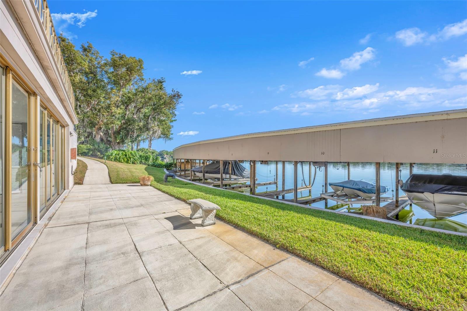 WHISPERING WATERS/PHILLIPS CIRCLE REP - Residential