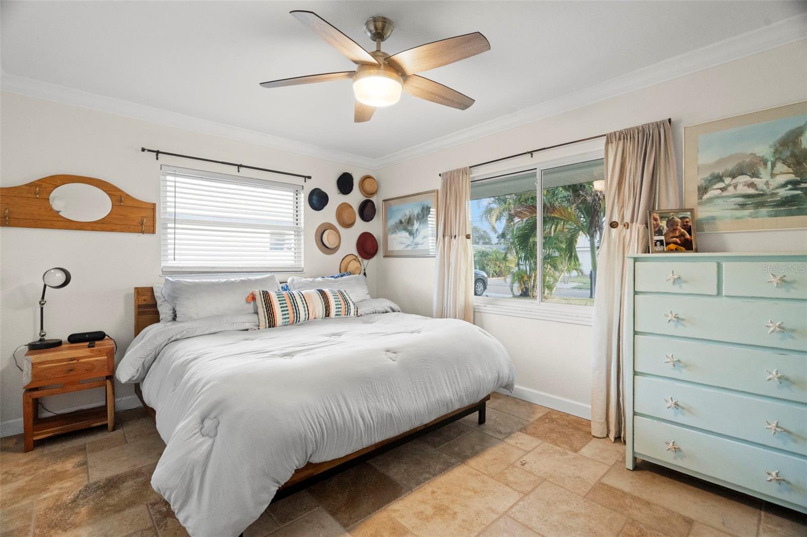 HARBOR VIEW VILLAS 1ST ADD - Residential