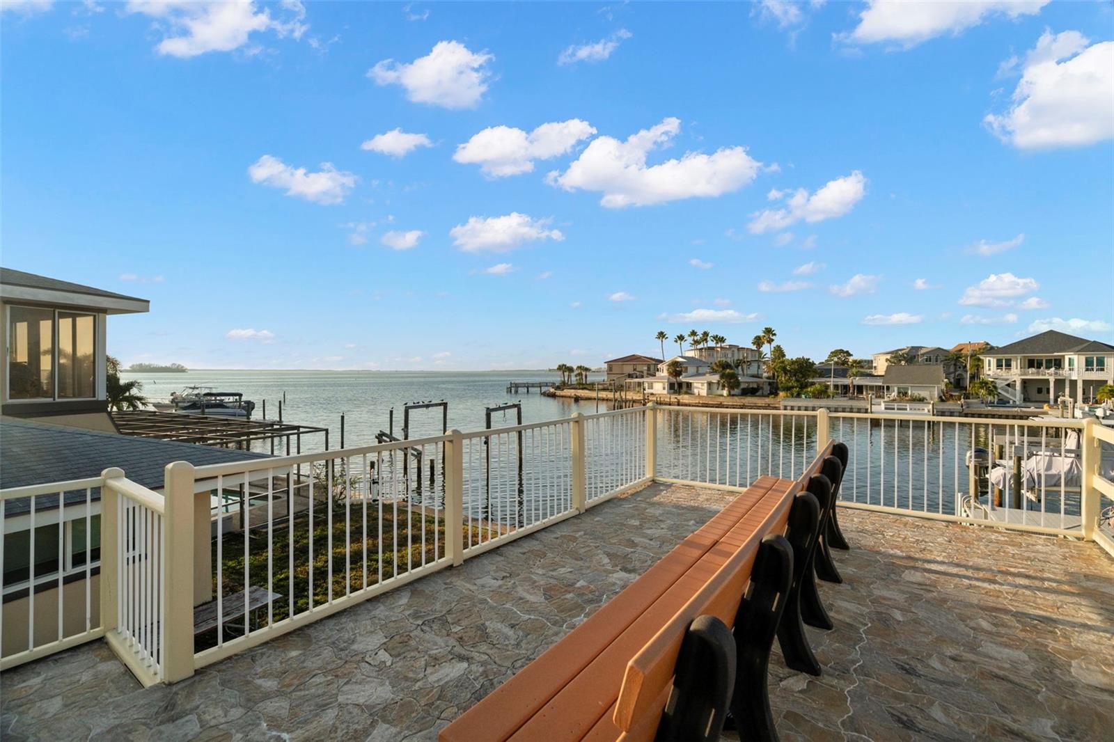 HARBOR VIEW VILLAS 1ST ADD - Residential