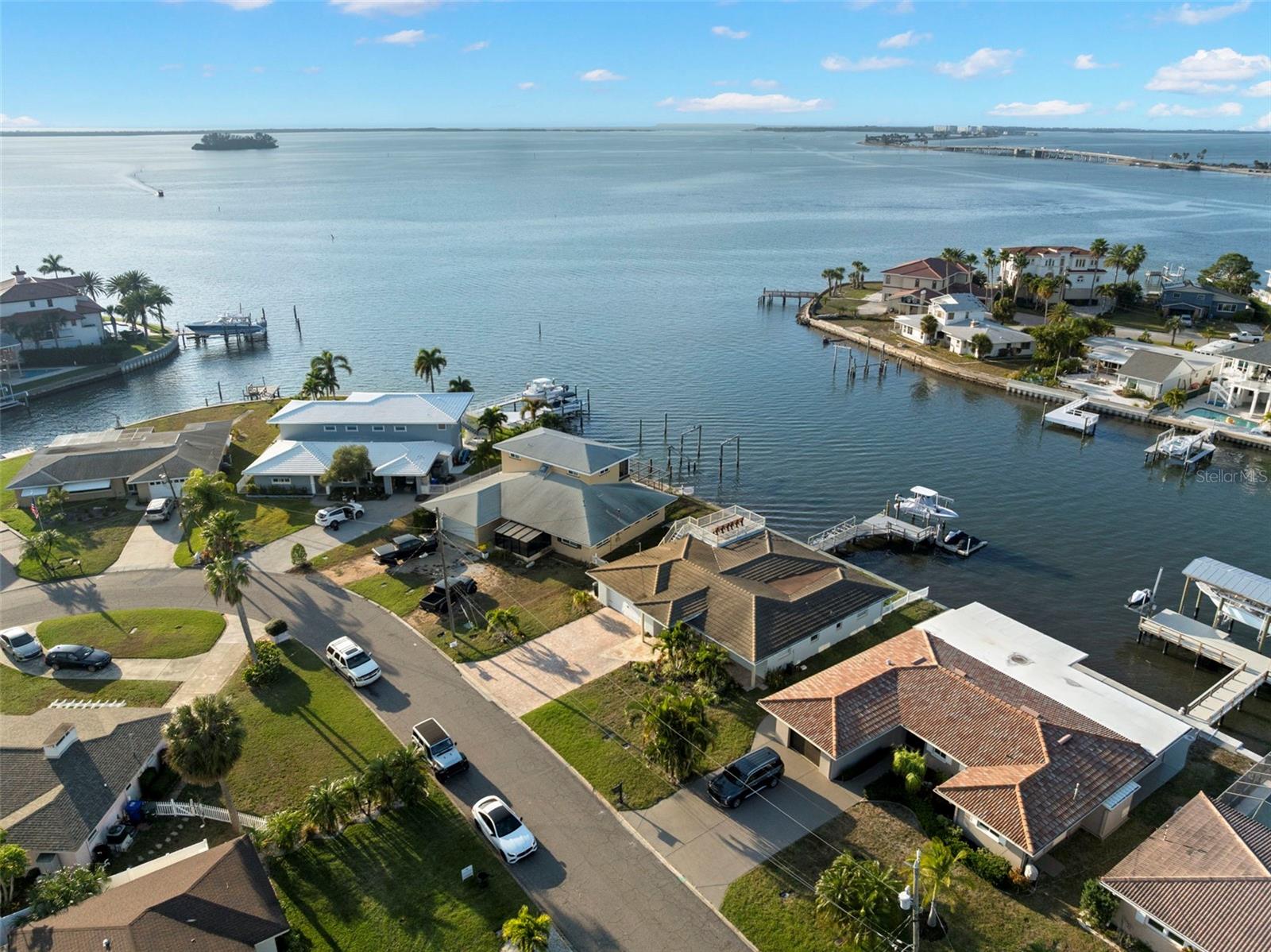 HARBOR VIEW VILLAS 1ST ADD - Residential