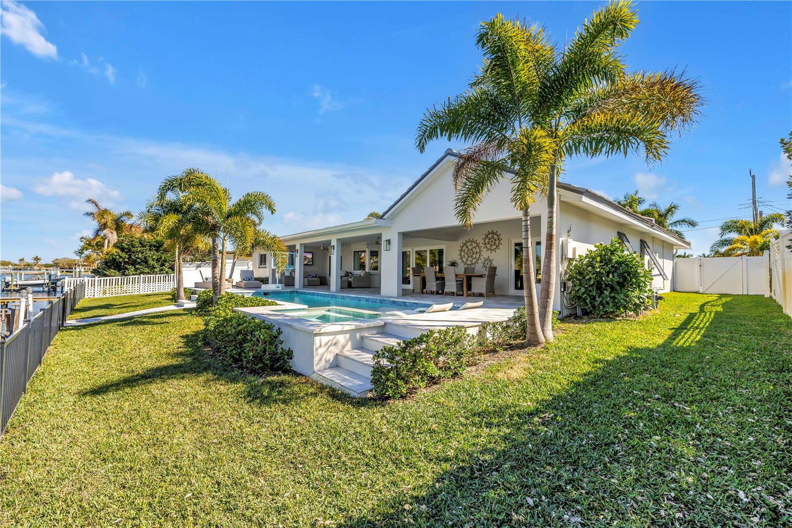 NORTH EAST PARK SHORES 2ND ADD - Residential