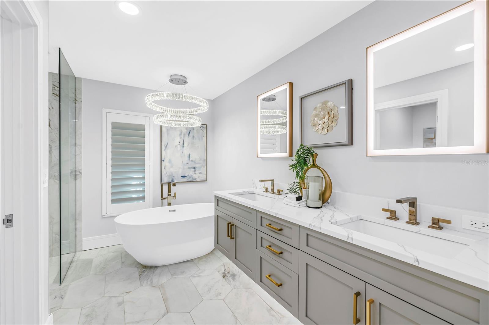 NORTH EAST PARK SHORES 2ND ADD - Residential