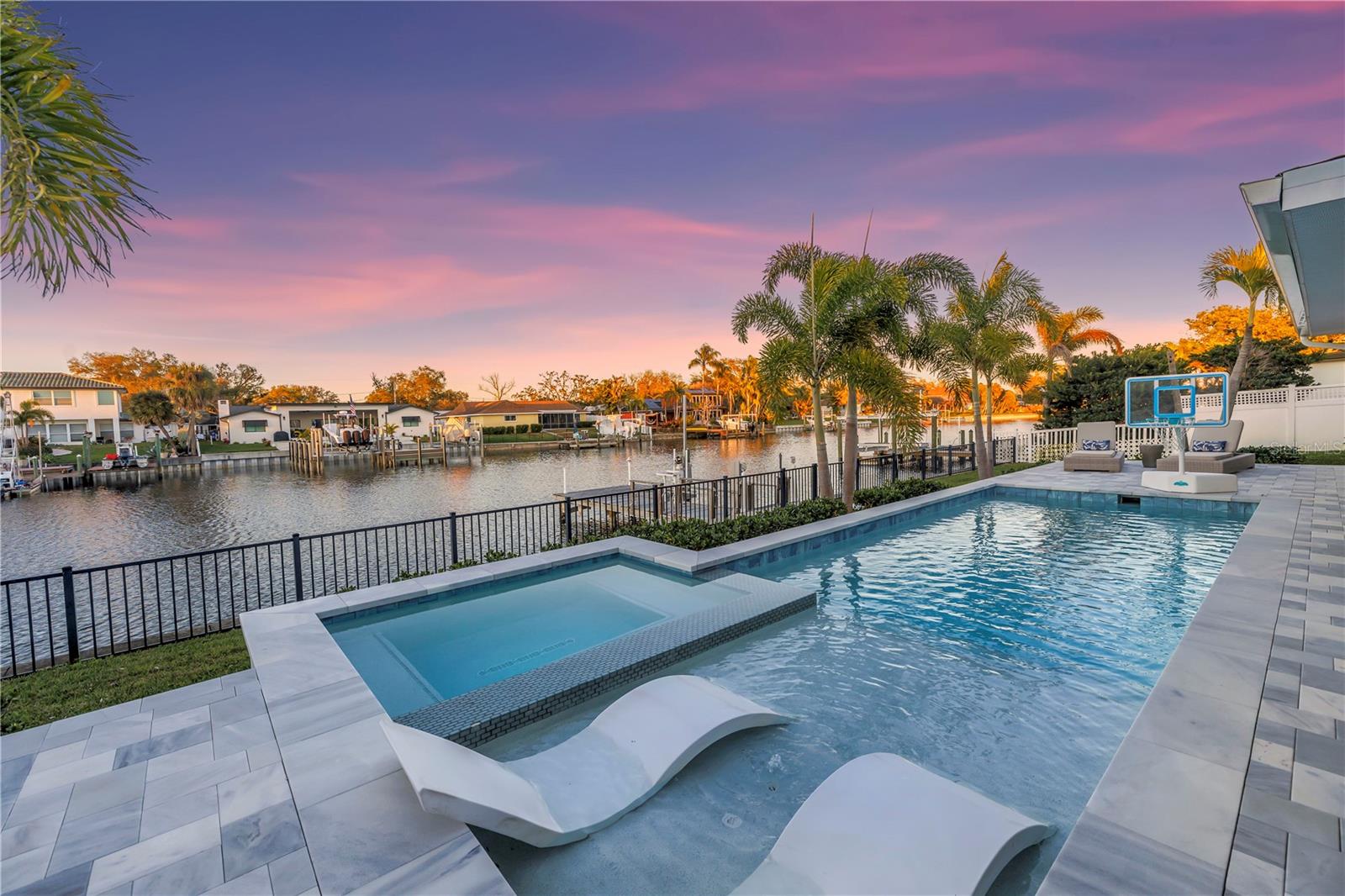 NORTH EAST PARK SHORES 2ND ADD - Residential