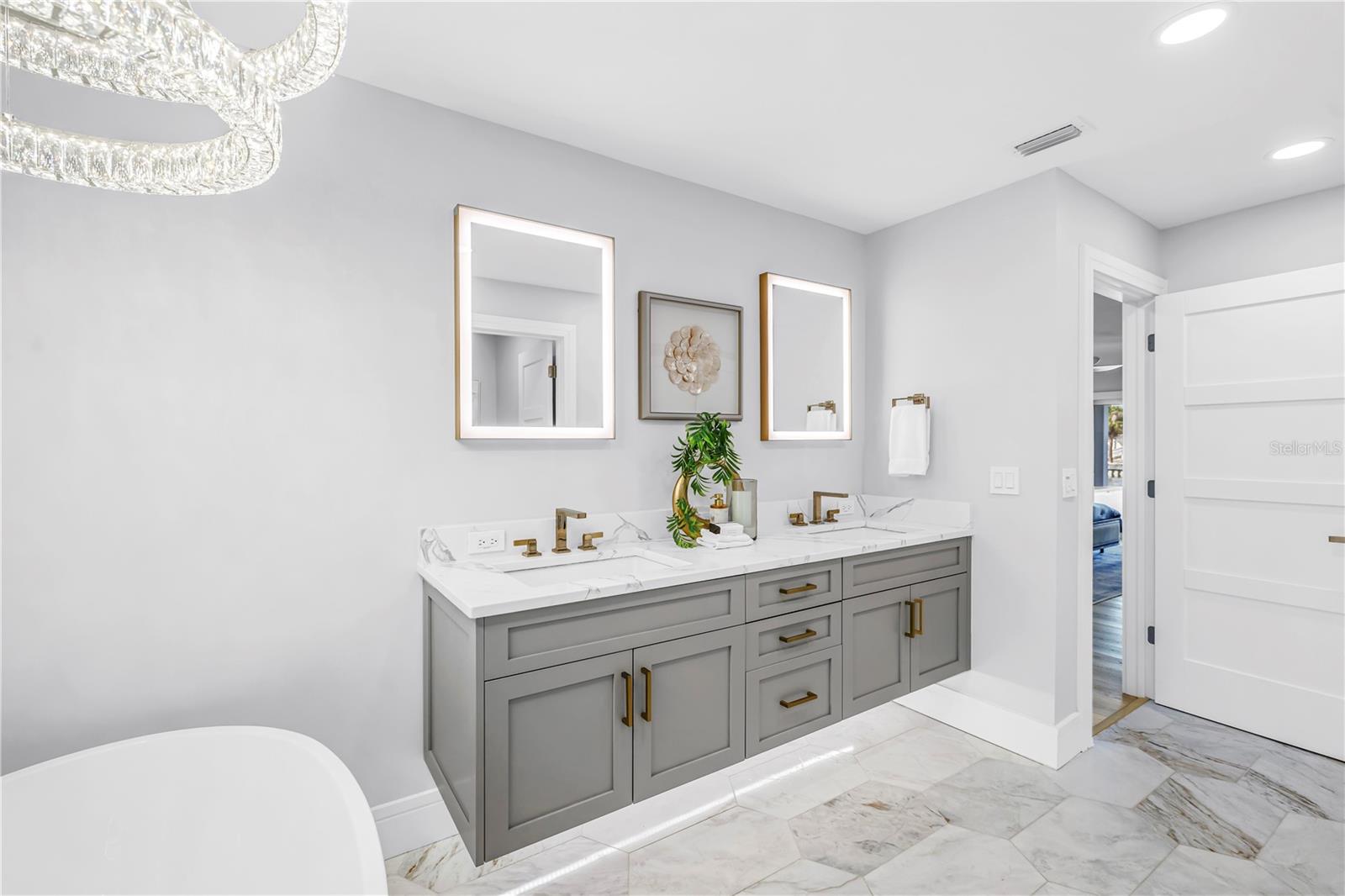 NORTH EAST PARK SHORES 2ND ADD - Residential