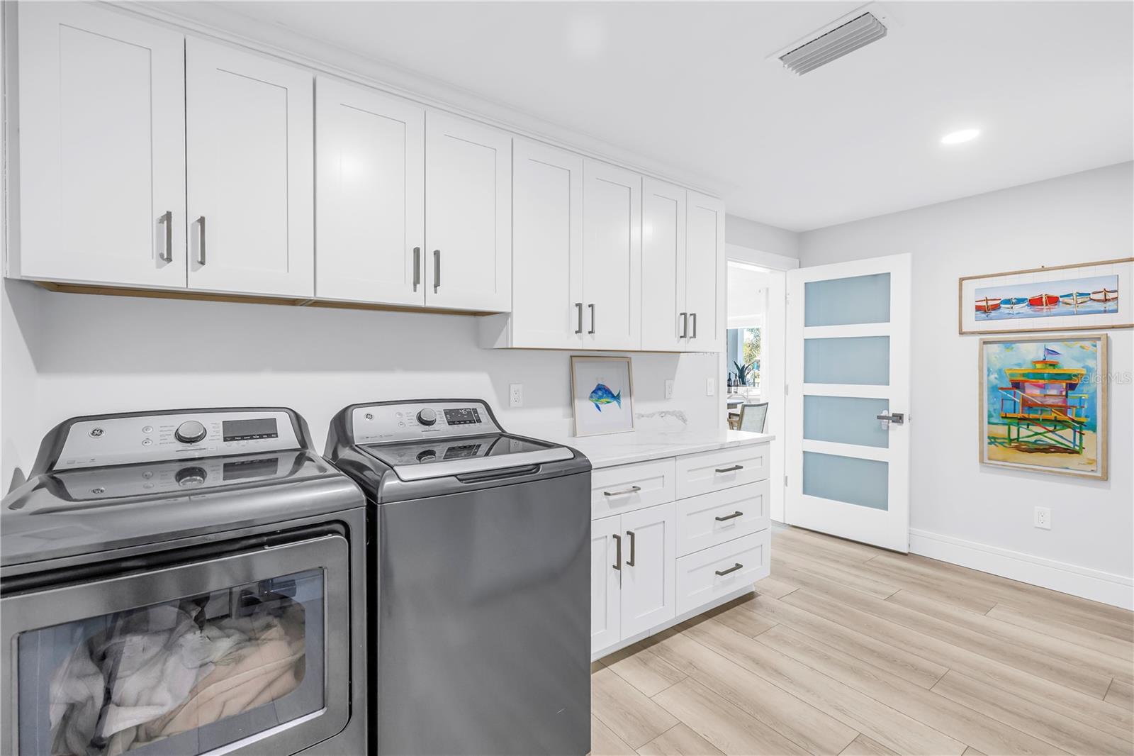 NORTH EAST PARK SHORES 2ND ADD - Residential