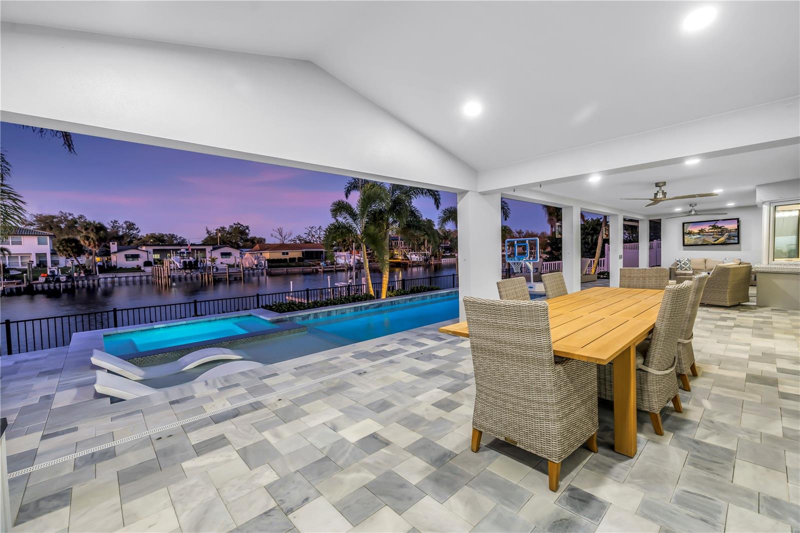 NORTH EAST PARK SHORES 2ND ADD - Residential