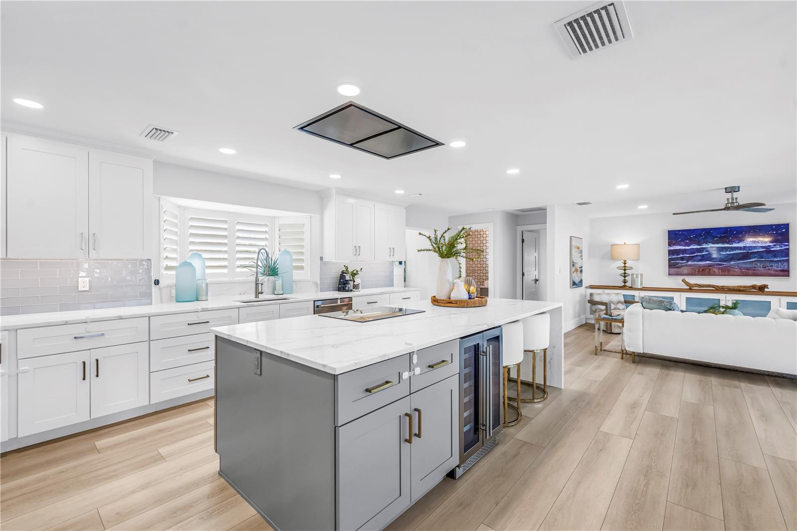 NORTH EAST PARK SHORES 2ND ADD - Residential