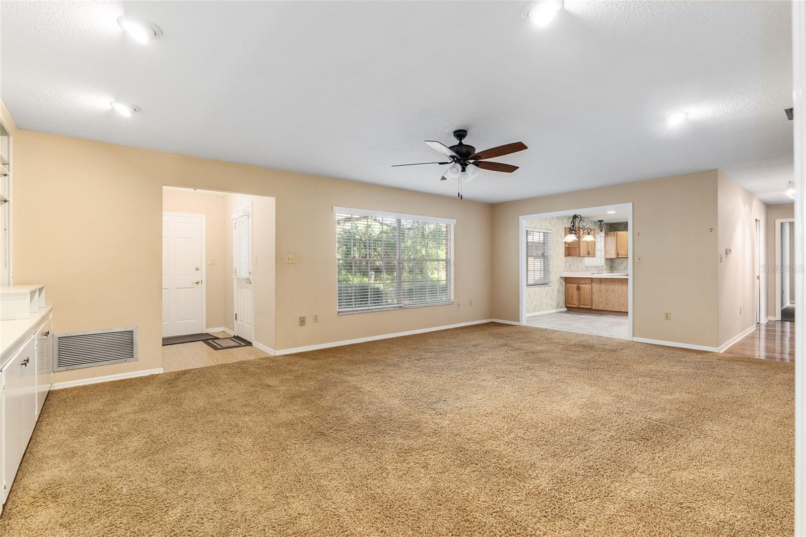 SHERWOOD FOREST - Residential Lease