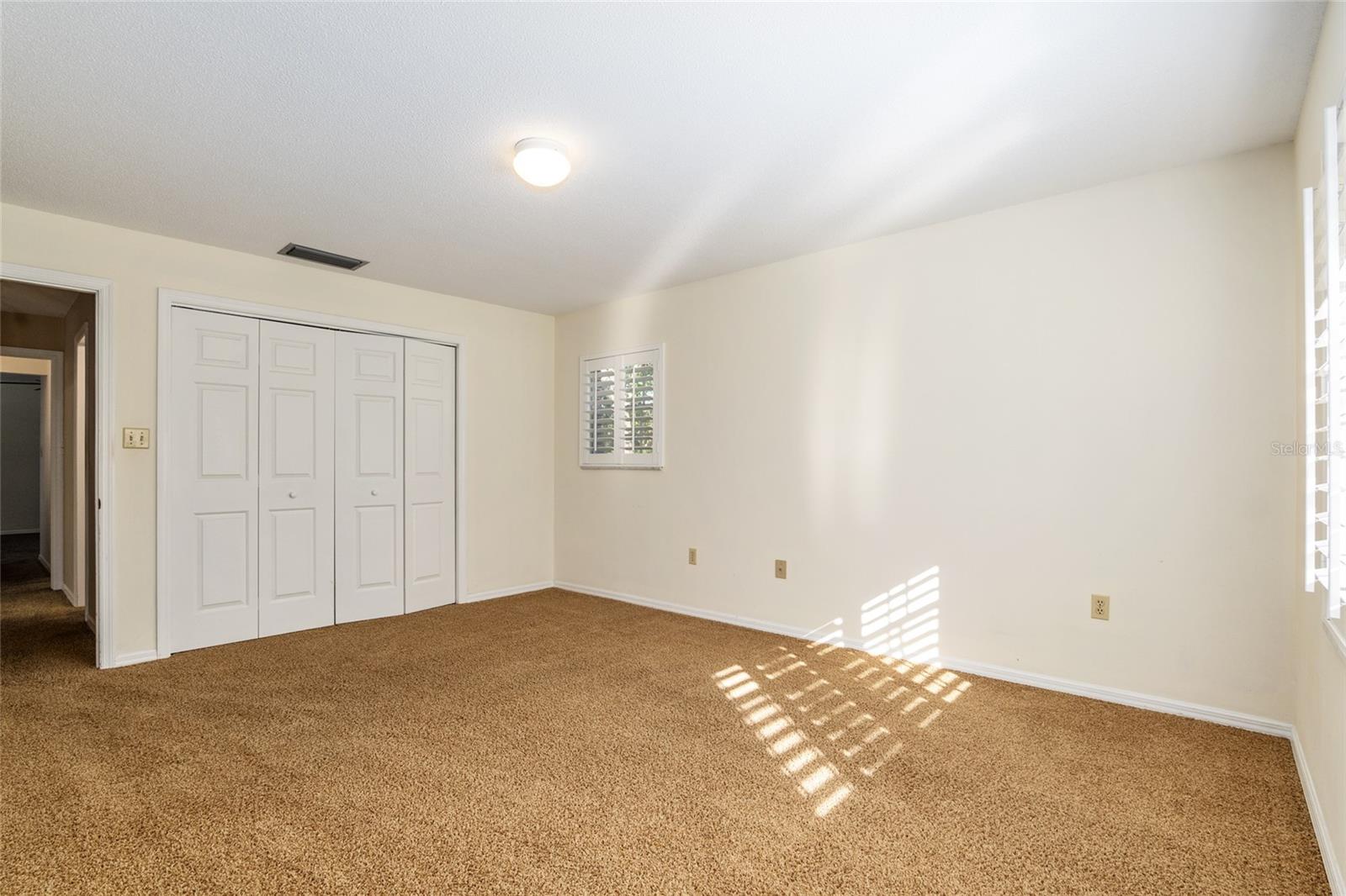 SHERWOOD FOREST - Residential Lease