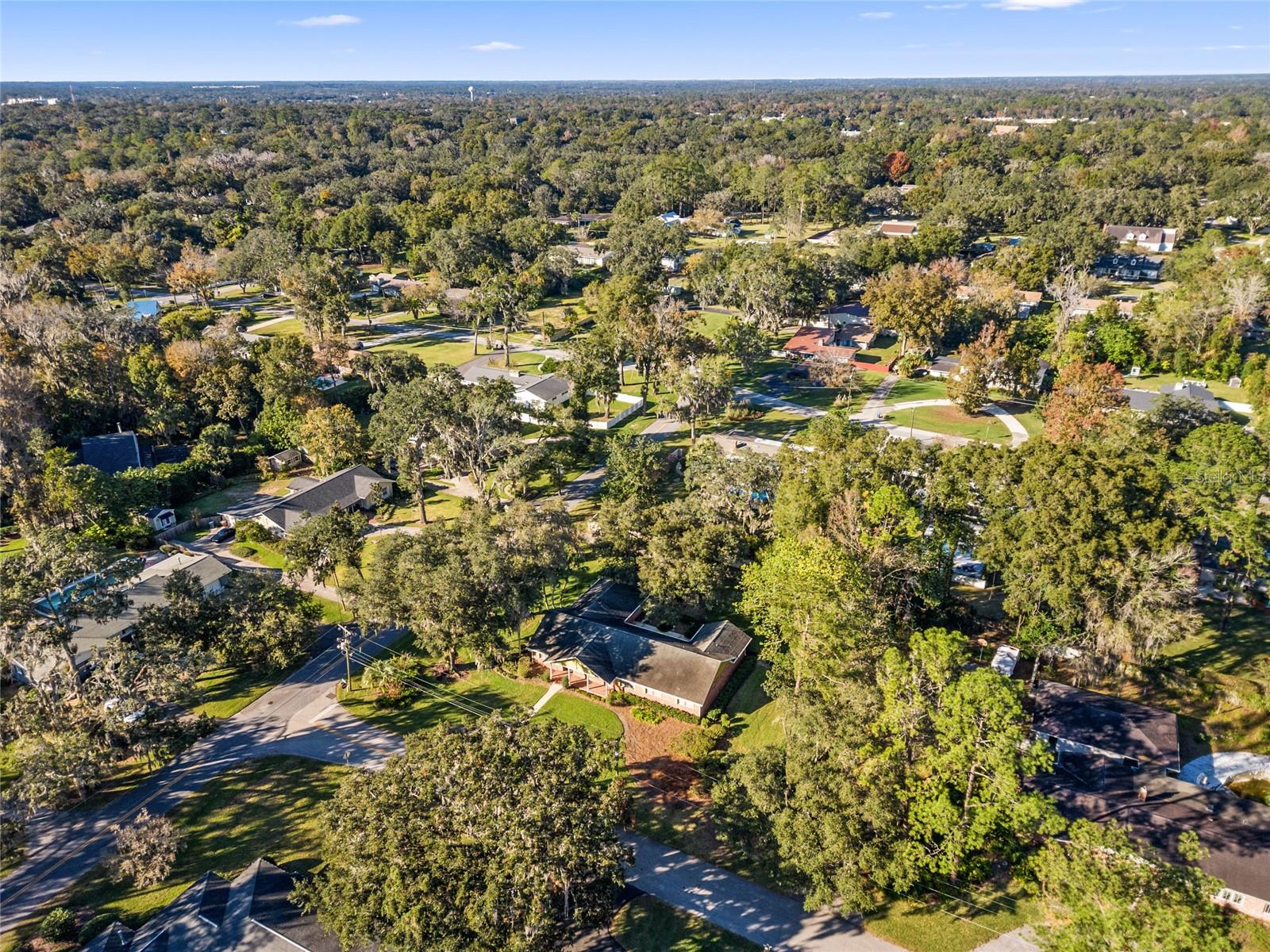 SHERWOOD FOREST - Residential Lease