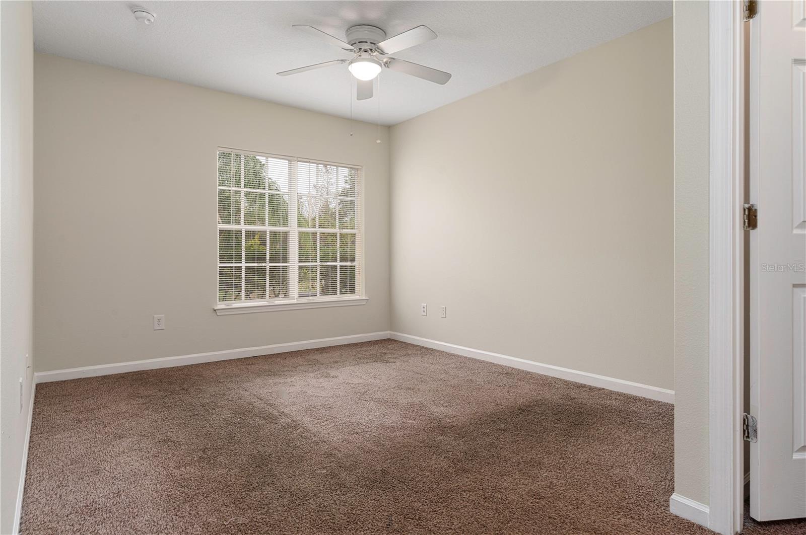 SUNSET LAKE - Residential Lease