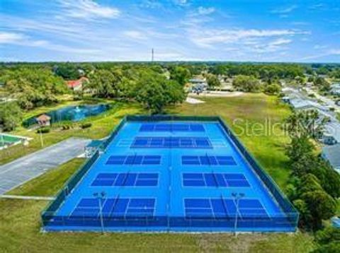 Tiny photo for 10689 SE 174th Loop, Summerfield, FL 34491 (MLS # G5109057)