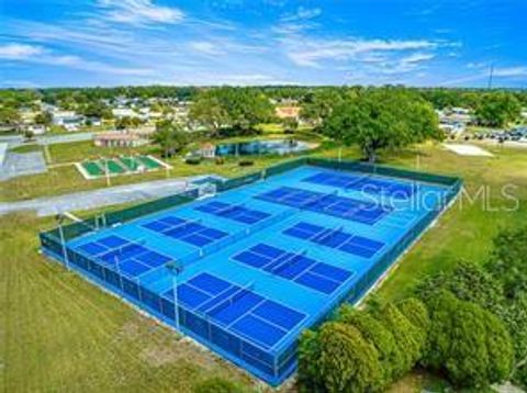 Tiny photo for 10689 SE 174th Loop, Summerfield, FL 34491 (MLS # G5109057)