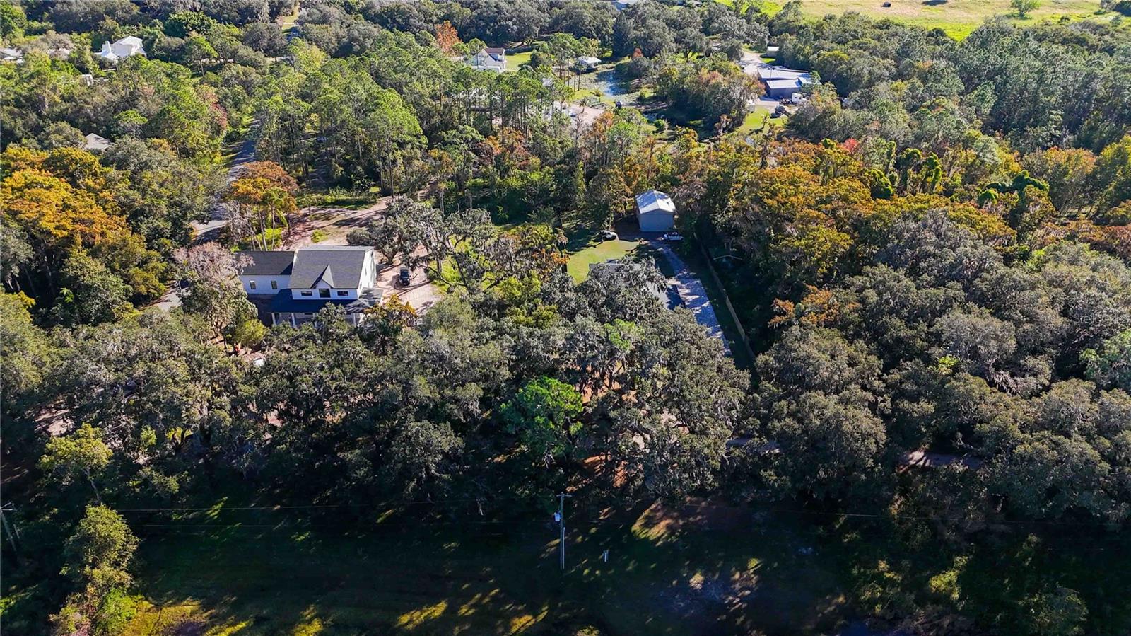 RUNNYMEDE NORTH HALF TOWN OF - Land