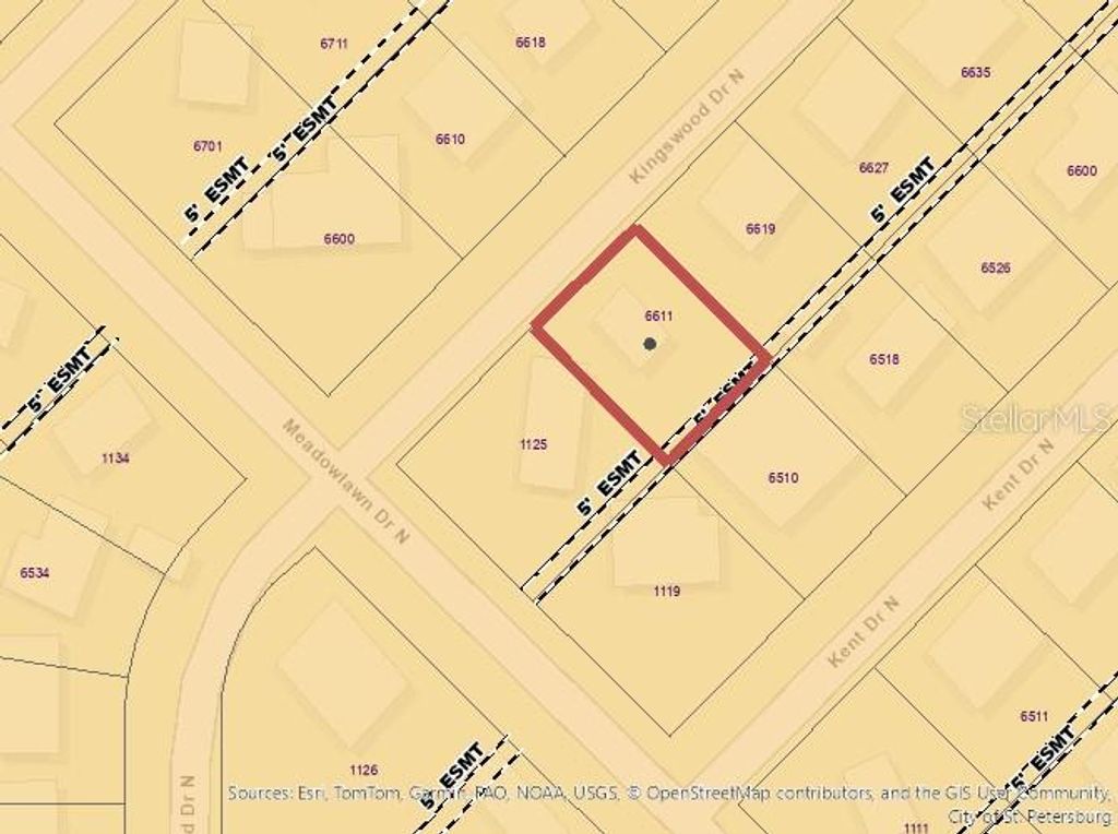 Photo of 6611 Kingswood Drive N, St Petersburg, FL 33702 (MLS # TB8471125)