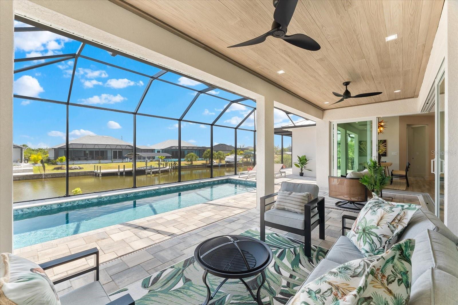 15850 VISCOUNT CIRCLE