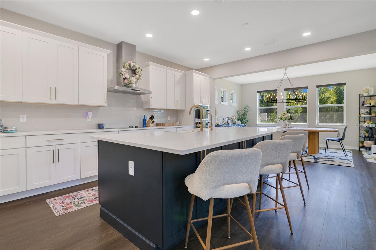 WAVERLY WALK - Residential