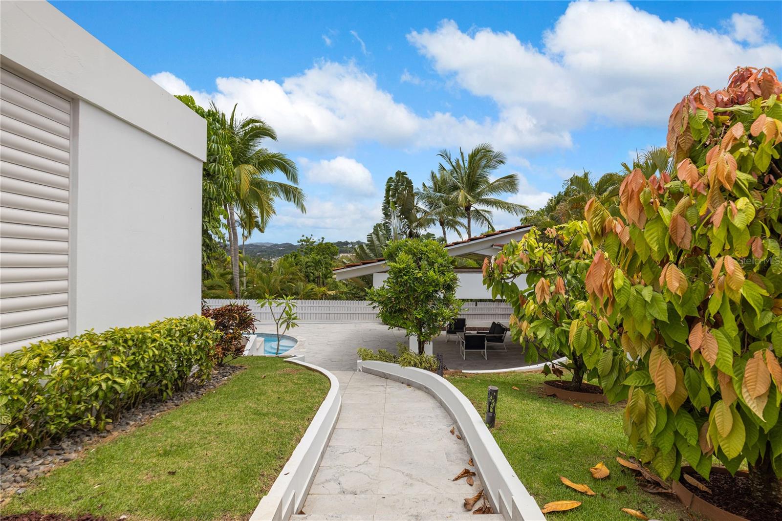 LA VILLA DE TORRIMAR - Residential