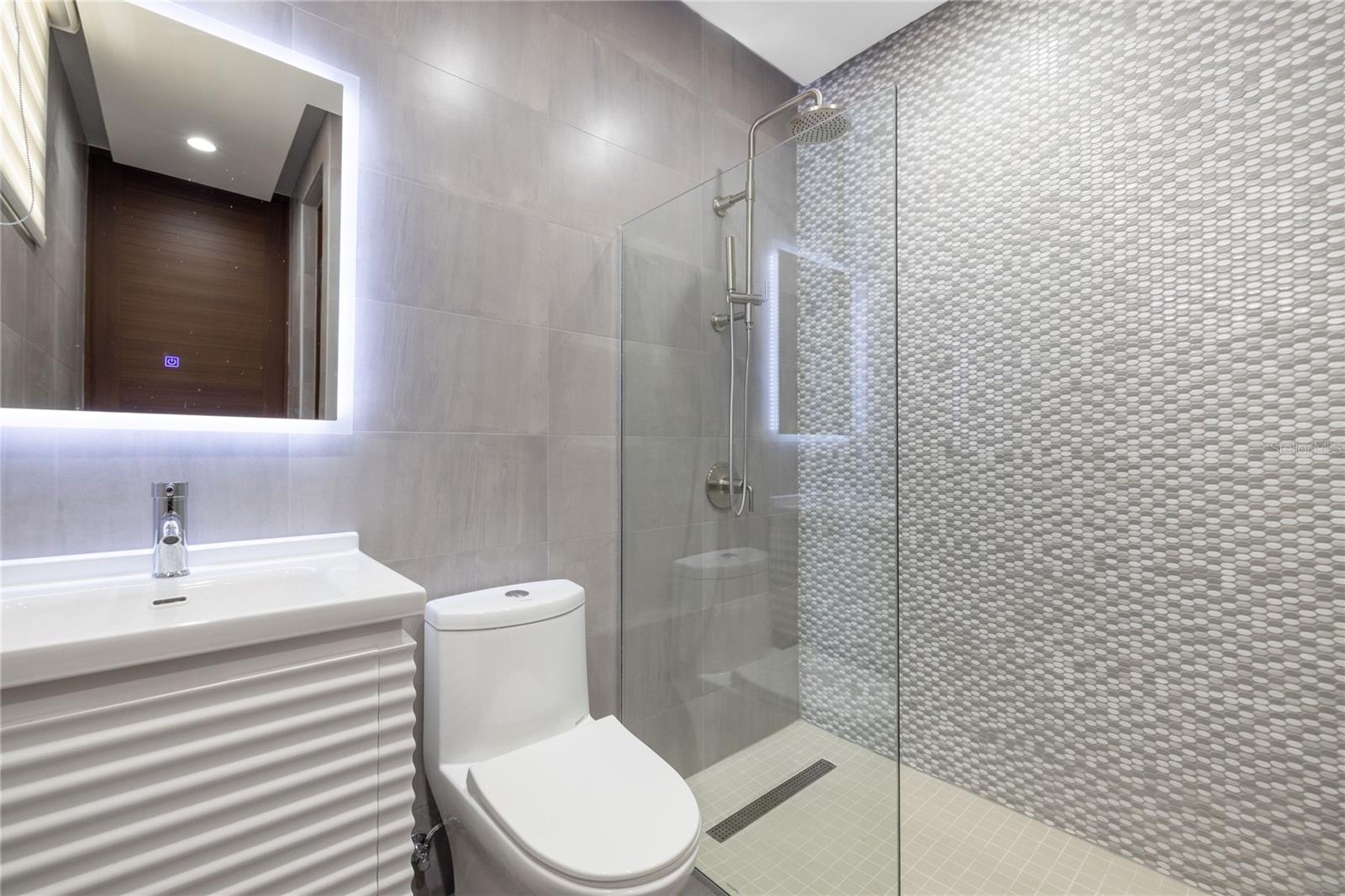 LA VILLA DE TORRIMAR - Residential